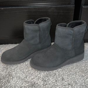 Kristin Ugg Boots NWOT